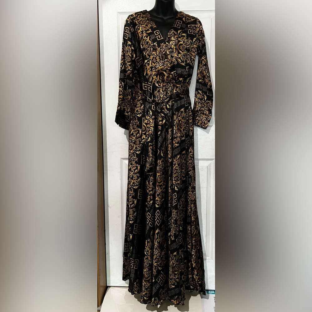 Ladies dress size medium